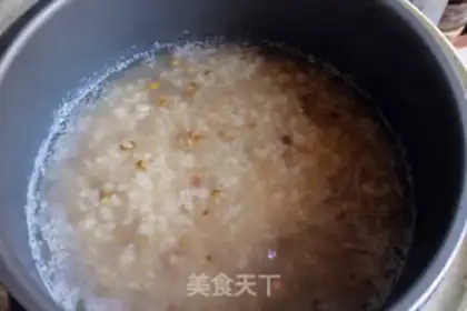 Make Green bean congee step 4