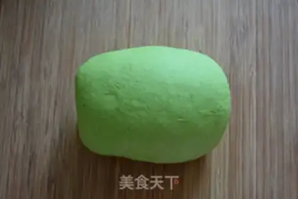 Make Emerald hand noodles step 3