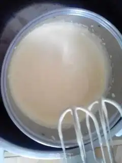 Make Honeydock cake step 2