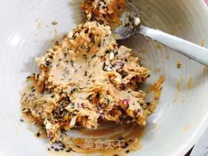 Make Sesame sauce, fruit and soup step 3