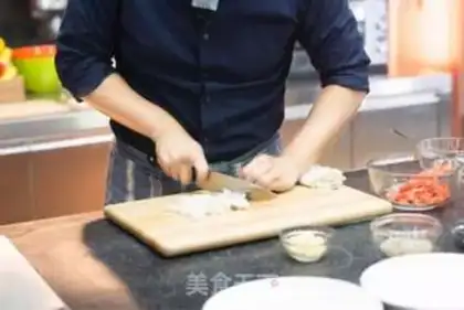 Make Spanish snacks step 1