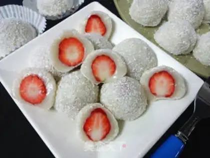 Make Strawberry Dafu step 14