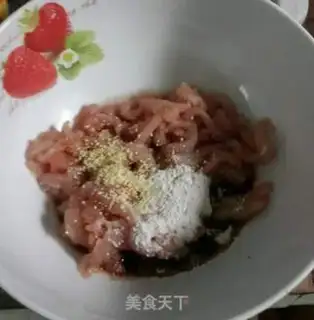 Make Pyramid meat and soup step 2