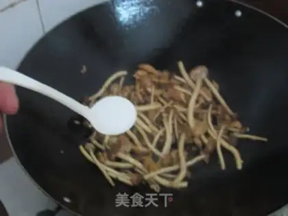 Make Tea mushroom fried chicken step 7