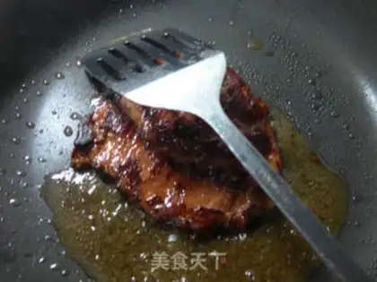 Make Egg steak sandwich step 2