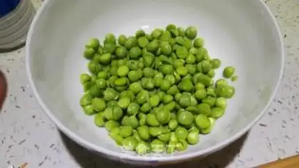 Make Yunnan eats soy rice step 1
