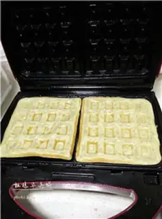 Make Coarse waffles step 9