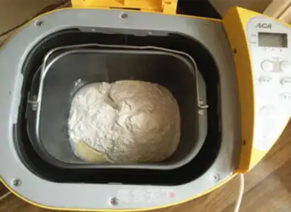 Make raisin coconuts, thousands of layers of toast step 0