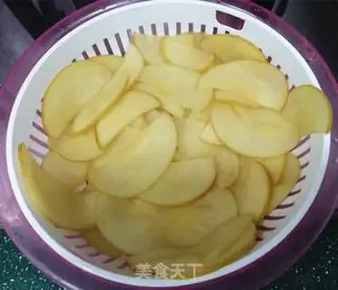 Make Apple roses step 5