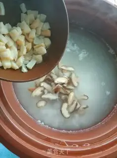 Make Porridge of mushrooms step 3