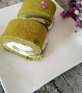 Make Tea swiss roll step 12