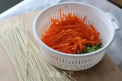 Make Red noodles step 0