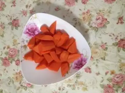 Make Baby eats carrot mud step 0