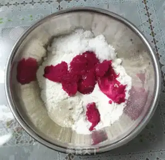 Make Flaming Dragon Skin roses step 4