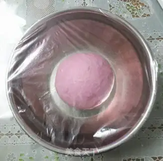 Make Flaming Dragon Skin roses step 6