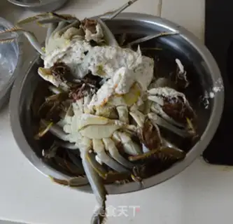 Make Crab burning beans step 1