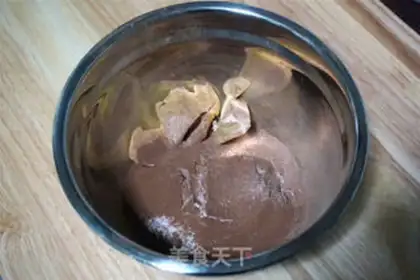 Make Chocolate crackers step 0