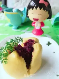 Make Straw hat pumpkin buns step 7