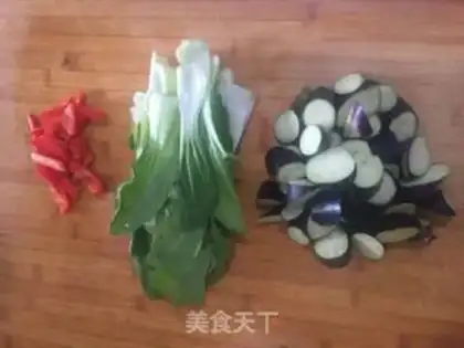 Make Garlic gum and vinegar step 0