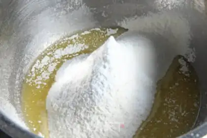Make Yellow cake step 2