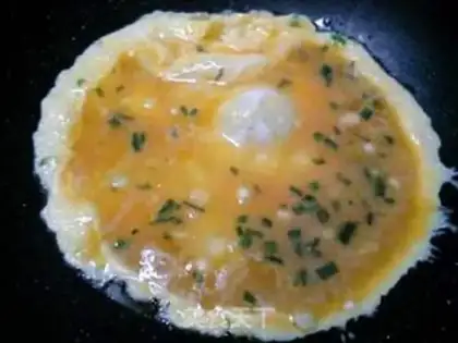 Make Onions, fried eggs step 2