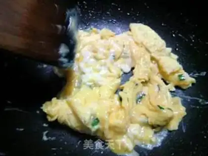 Make Onions, fried eggs step 3