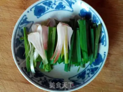 Make Garlic sprouts and bouquets step 2