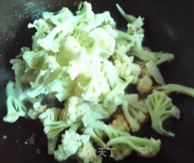 Make Garlic sprouts and bouquets step 5