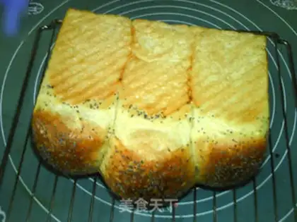 Make Mountain white toast step 16