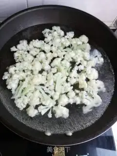 Make Eggs step 0