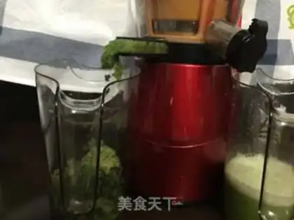 Make Celery cucumber apple juice step 8