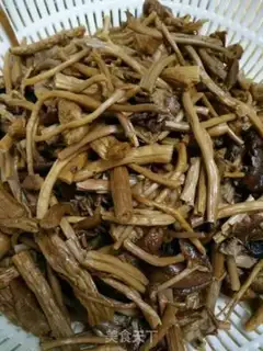 Make Chicken stew mushrooms step 0