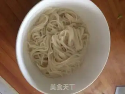 Make Tomato-mujee egg noodles step 9