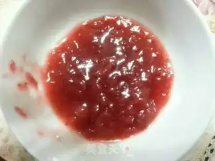 Make Sweet strawberry sauce step 4