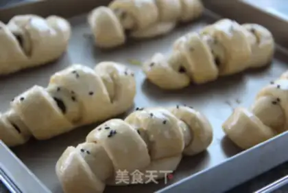Make Red bean rolls step 8