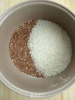 Make Bama red rice step 1