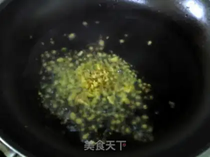Make Spicy mushroom beef sauce step 8