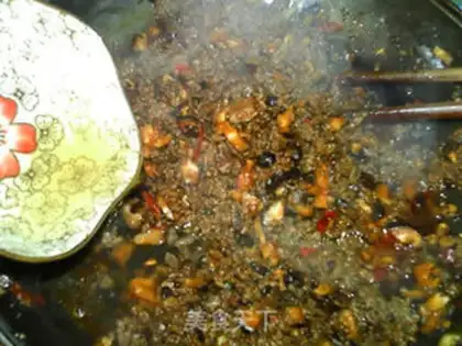 Make Spicy mushroom beef sauce step 12