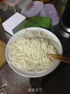Make Red beef noodles step 4