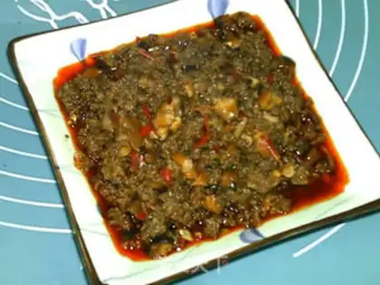 Make Spicy mushroom beef sauce step 15