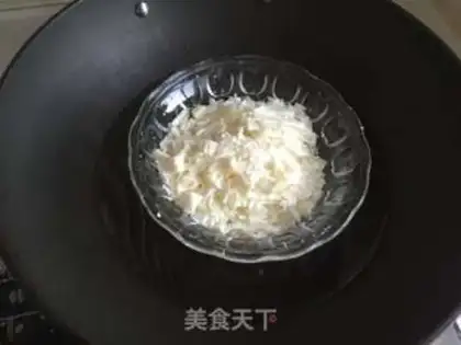 Make White chocolate peaches step 4