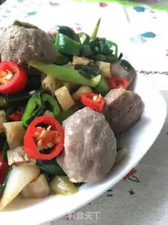 Make White pepper fried meatballs step 8