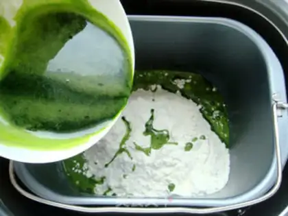 Make Emerald Cat noodles step 1
