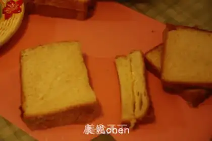 Make Eggs, sandwich step 4