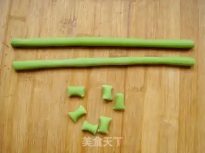 Make Emerald Cat noodles step 7