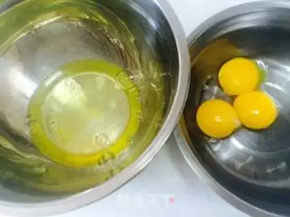 Make Sakura with tea and cake rolls step 1