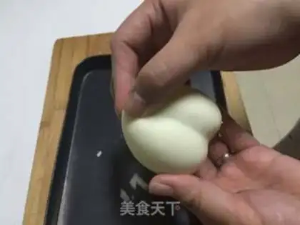Make White chocolate peaches step 15