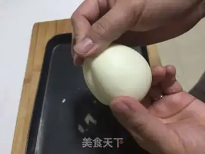 Make White chocolate peaches step 16