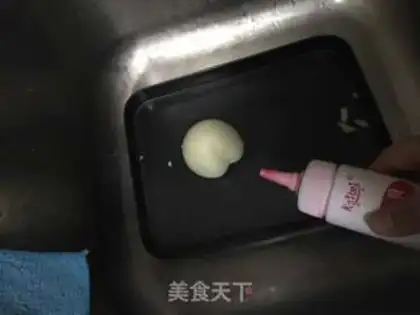 Make White chocolate peaches step 18