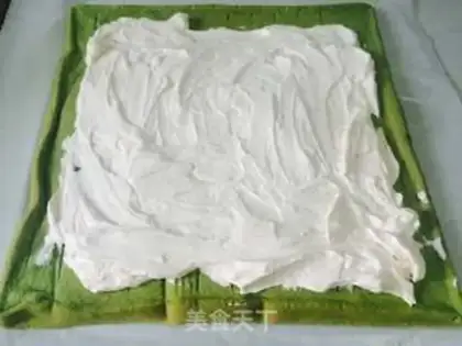 Make Sakura with tea and cake rolls step 15